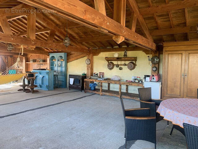 Maison à GRUN-BORDAS