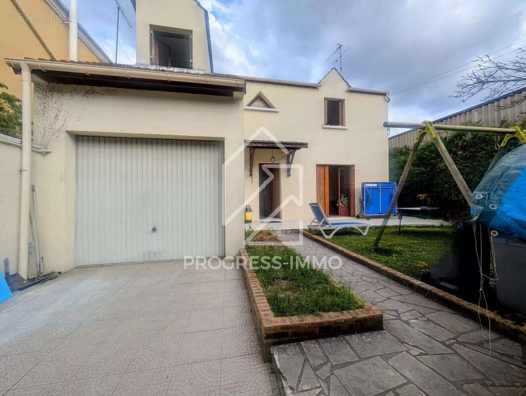 Maison à JOINVILLE-LE-PONT