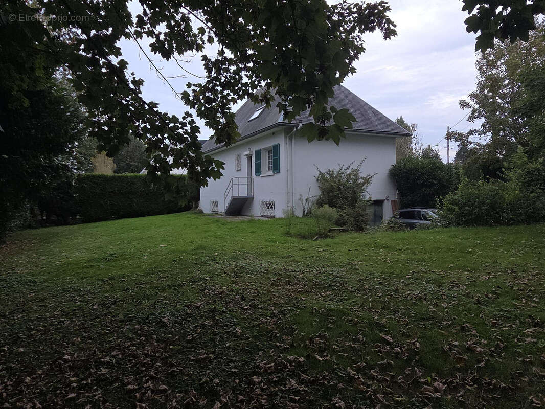 Maison à MONTIVILLIERS