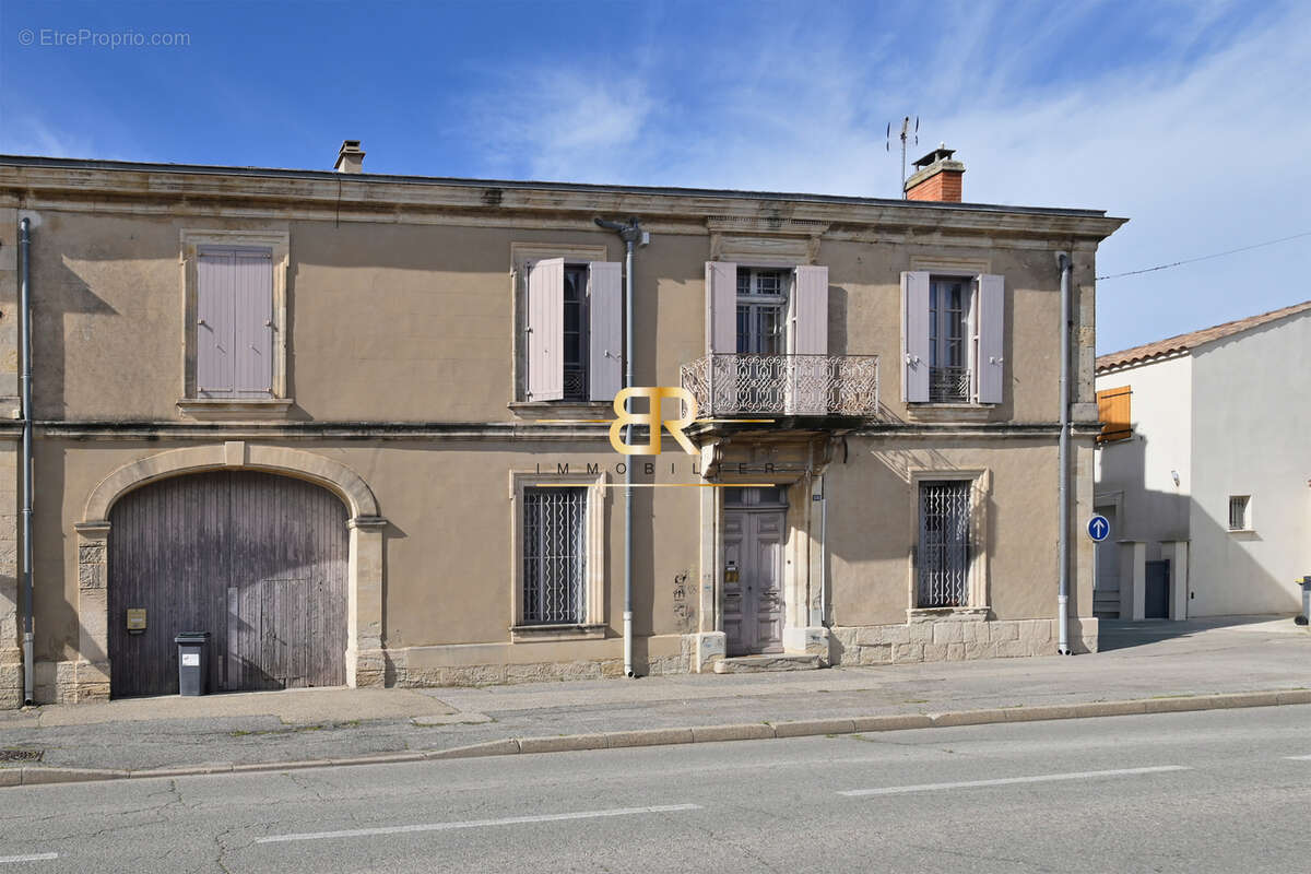 Maison à UCHAUD