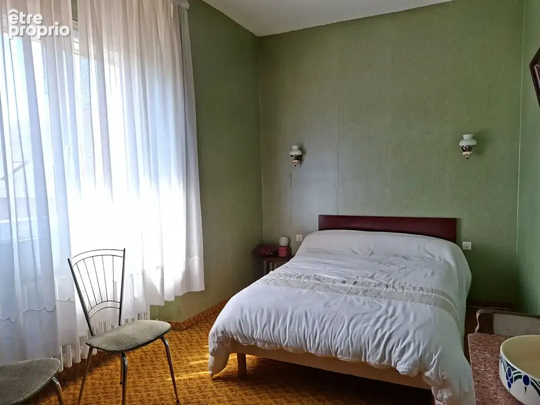 Maison  6 pièce(s) 113 m2 - Centre Retiers - photo 10