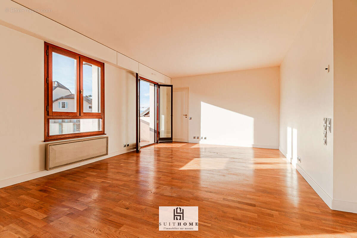 Appartement à THONON-LES-BAINS