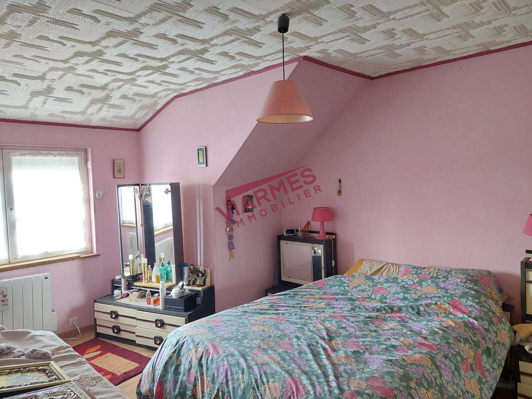 Maison à GOUSSAINVILLE