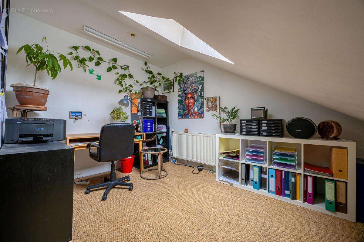 Maison 190 m² à Frangy  - photo 10