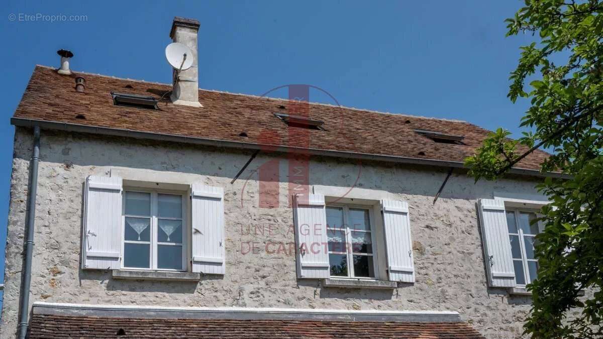 Maison à BOURRON-MARLOTTE