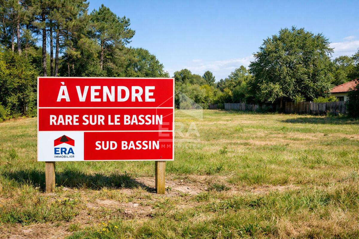 Terrain à GUJAN-MESTRAS