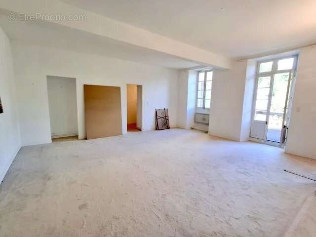 Appartement + terrasse - photo 11