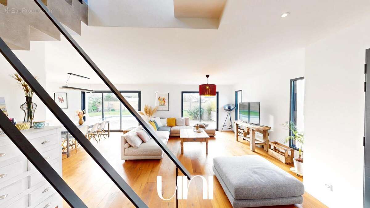 Maison à BRETTEVILLE-L'ORGUEILLEUSE