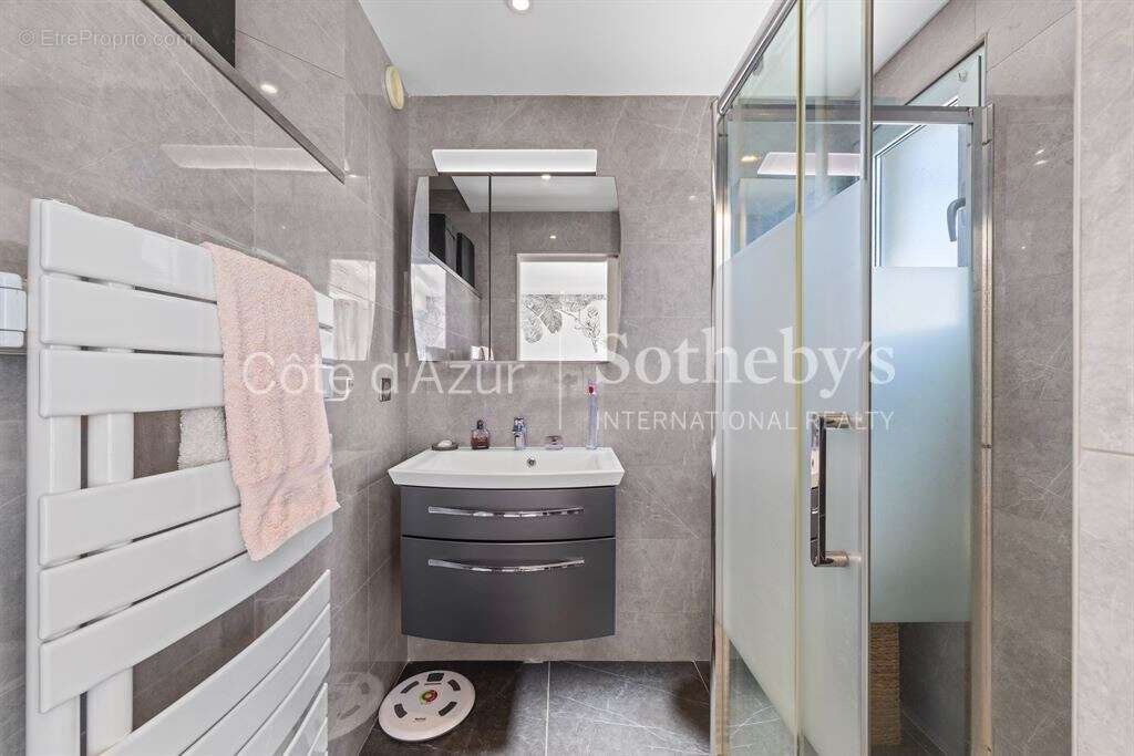 Appartement à CAGNES-SUR-MER