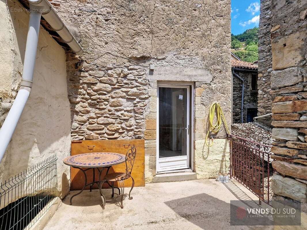 Maison à SAINT-GERVAIS-SUR-MARE