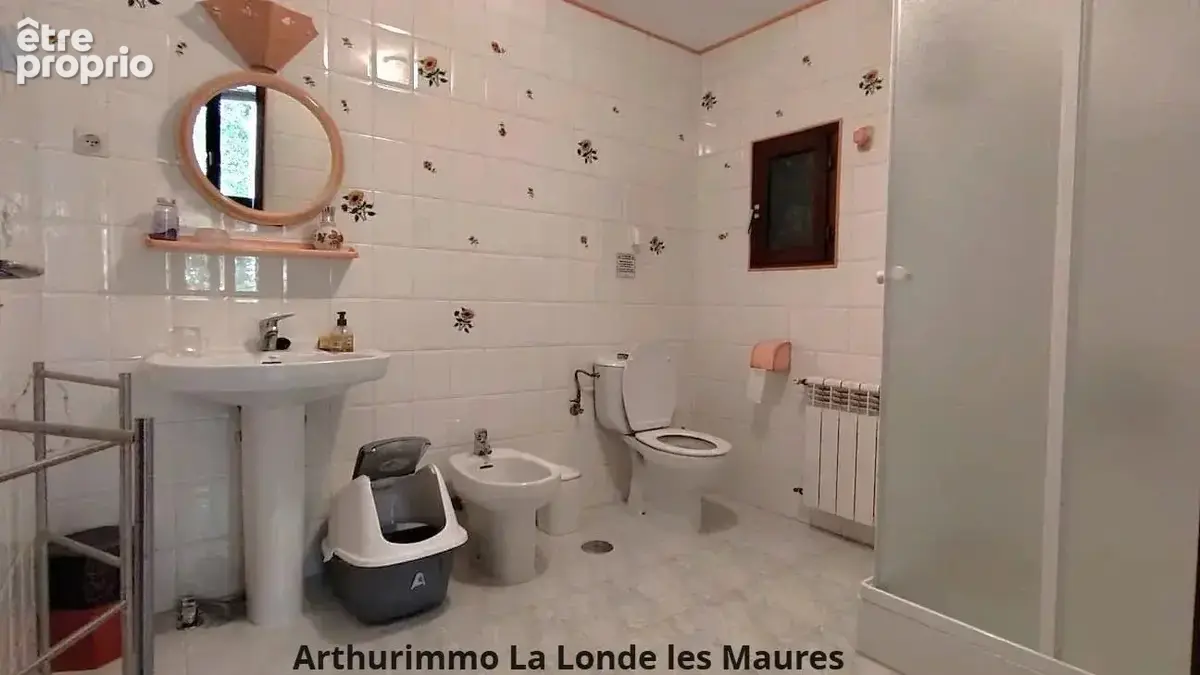 Maison T 6 grand jardin triple garage - photo 13