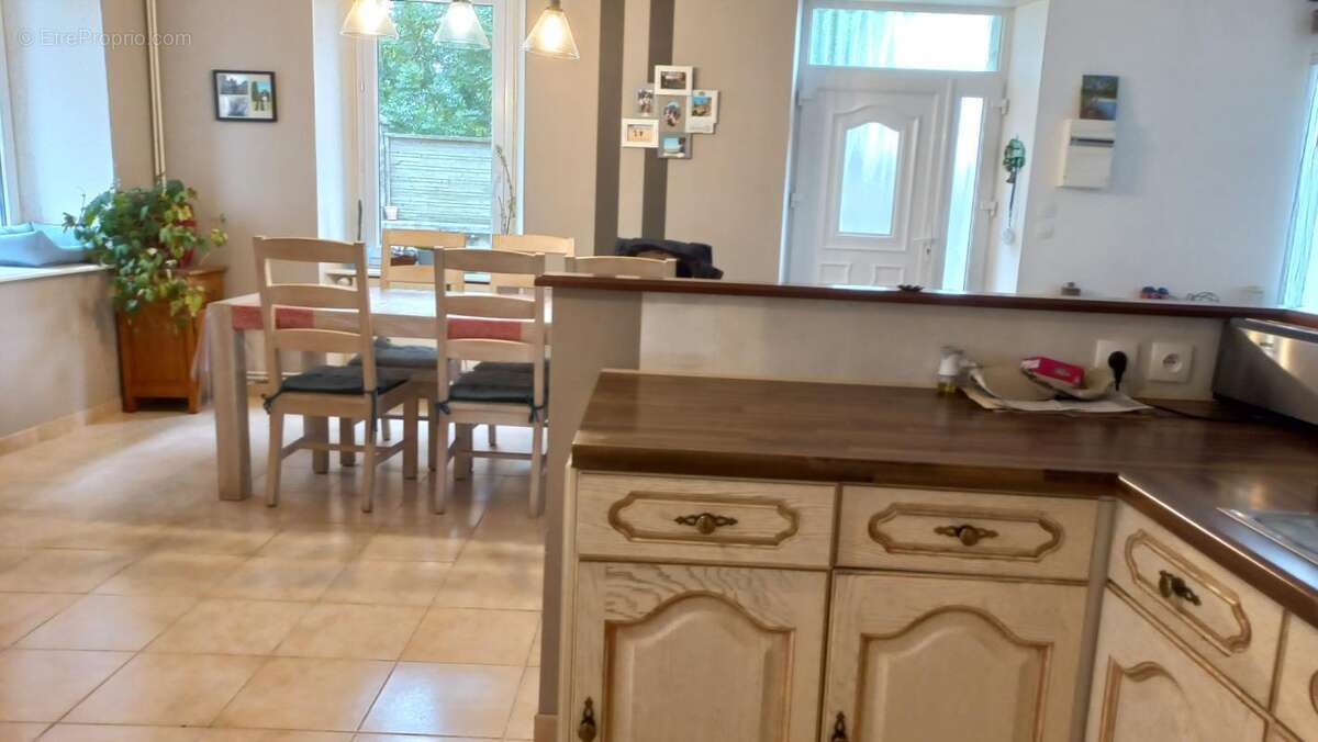 A Vendre - Ensemble Immobilier en pierre - 4 Logements LOUDE - photo 5