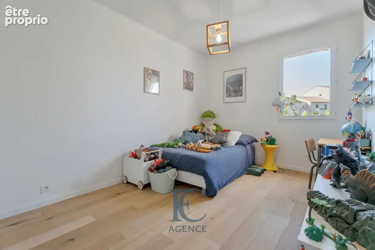 Maison 5 pièces de 90 m2 à proximité de la plage - photo 5