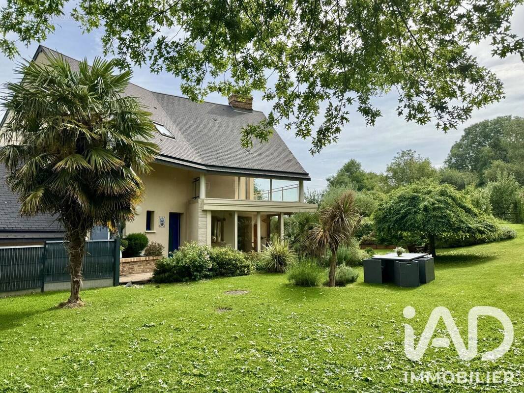 Photo 1 - Maison à CERENCES