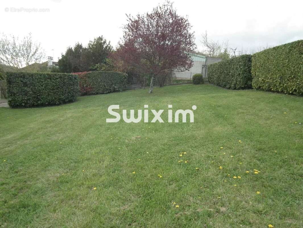 Maison 159 m² à Montmorot  - photo 9