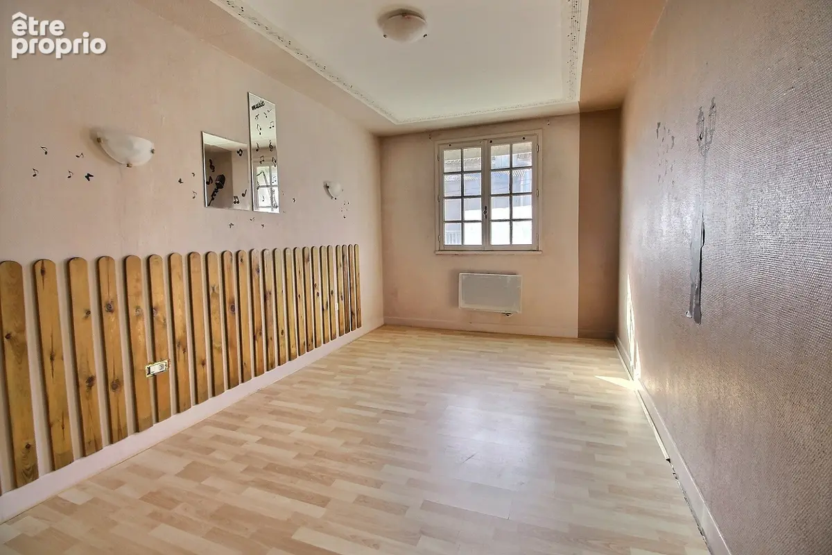 SAVIGNY S/ GROSNE Maison  6 pièce(s) 150 m2 - photo 13
