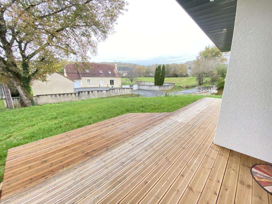 Maison à VAYRAC