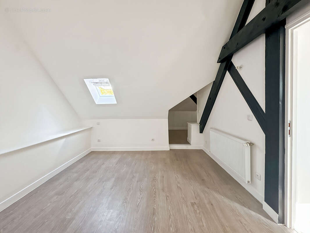 Maison à MANTES-LA-VILLE