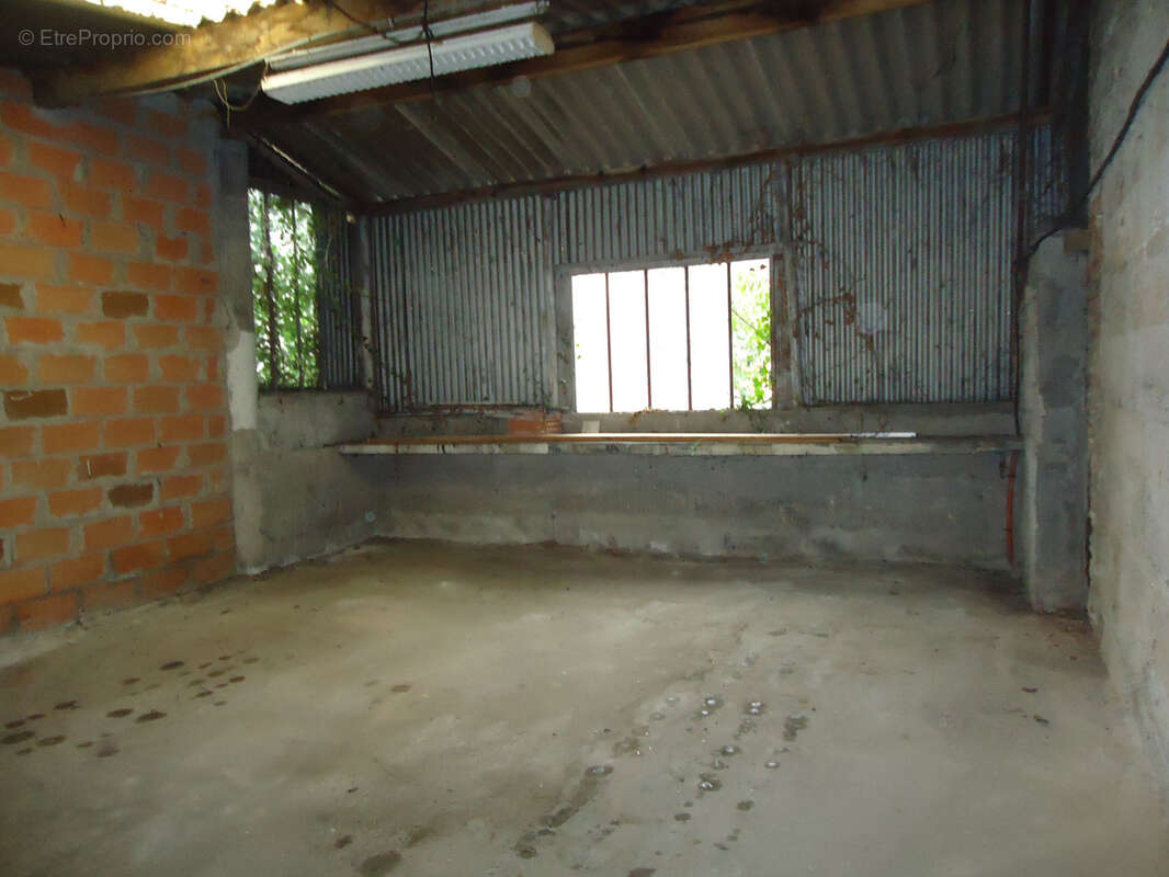 Local et garage castelsarrasin - photo 11