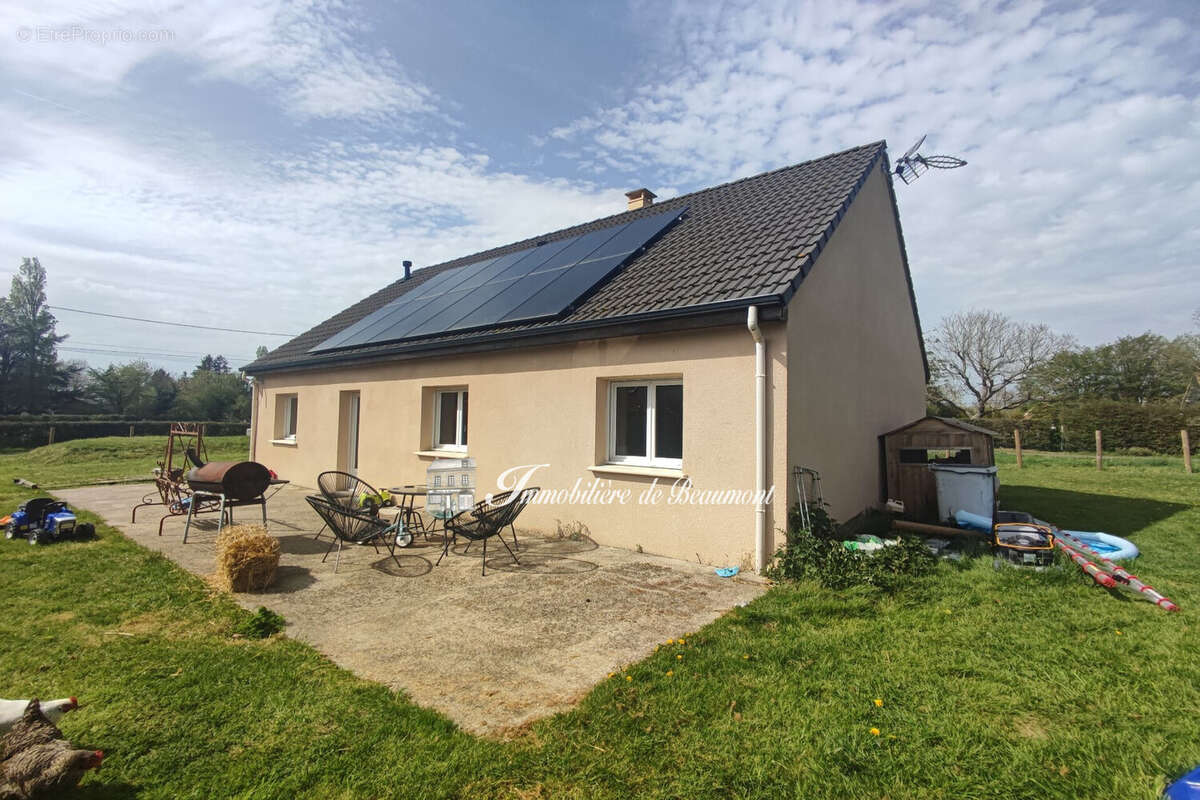 Maison 80 m² à Beaumont-Le-Roger  - photo 2