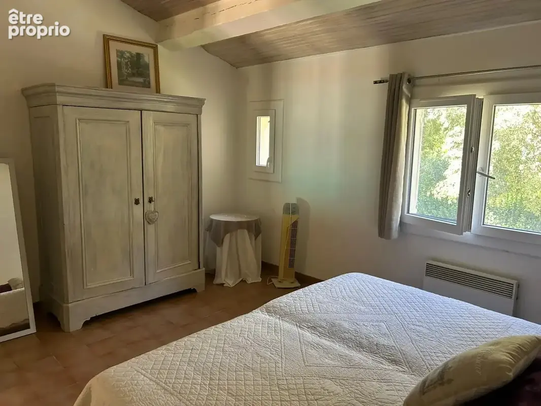 Maison proche du centre du village à Fontvieille - photo 11