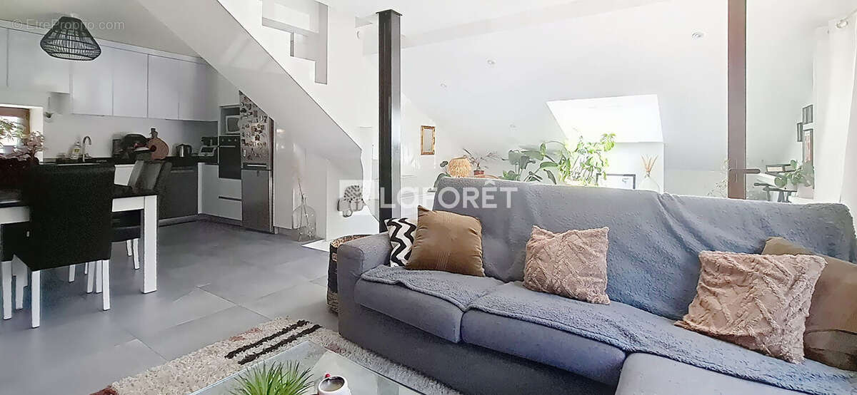 Maison à MYANS