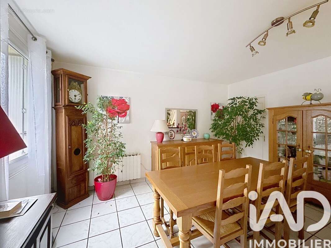 Maison 136 m² à Ruca  - photo 6