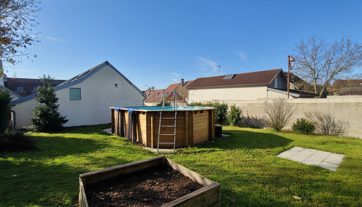 Maison à RENEVE