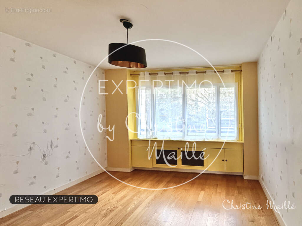 Appartement à VERSAILLES