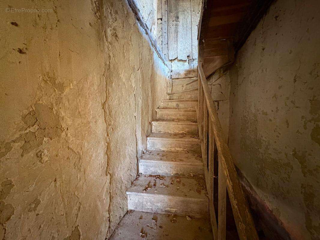 Maison à rénover 170m2 5 pièces AIRE SUR L'ADOUR (40) - photo 10