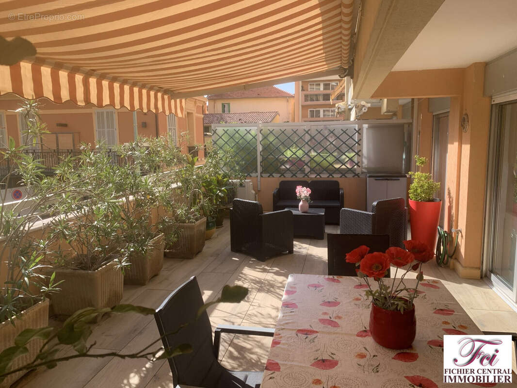 Appartement à MENTON