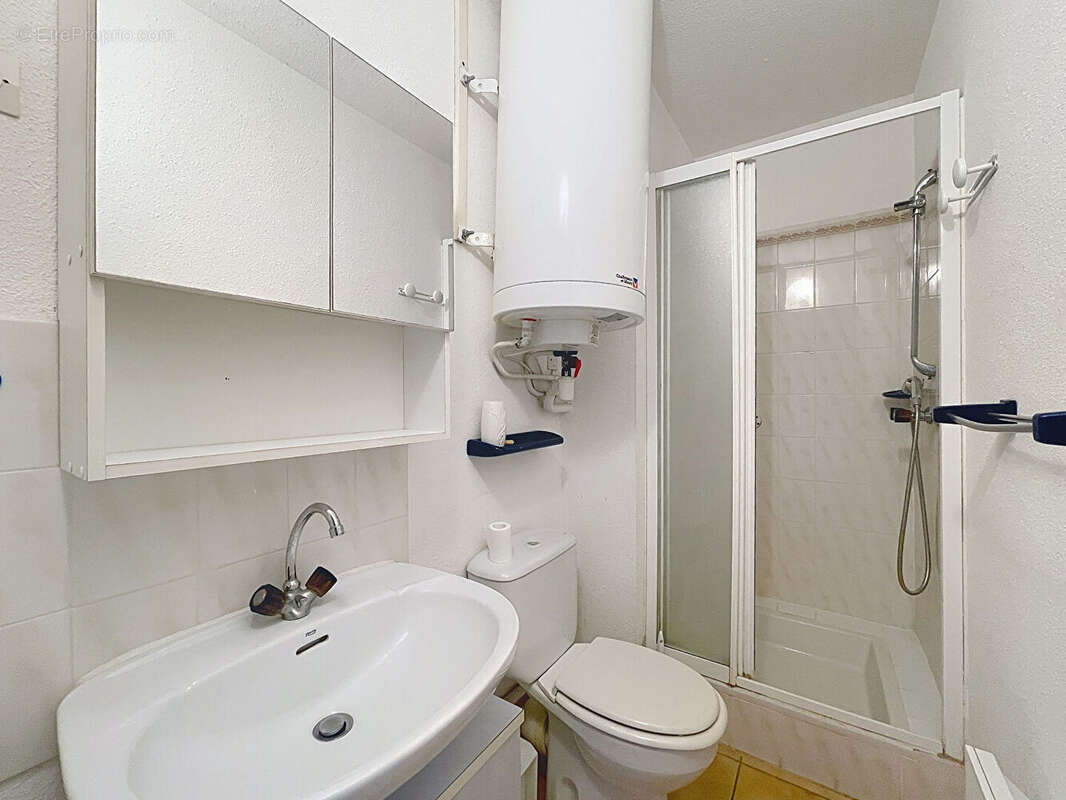 Appartement à BORMES-LES-MIMOSAS