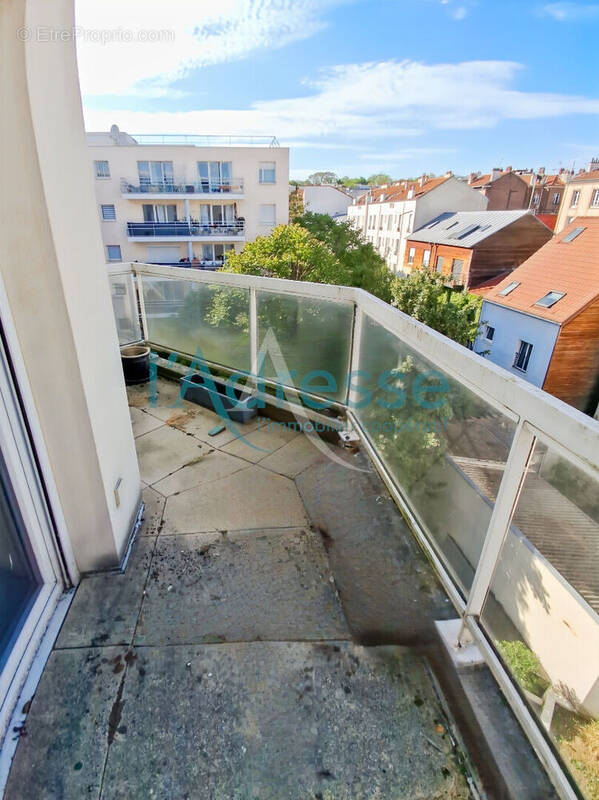 Appartement à SURESNES