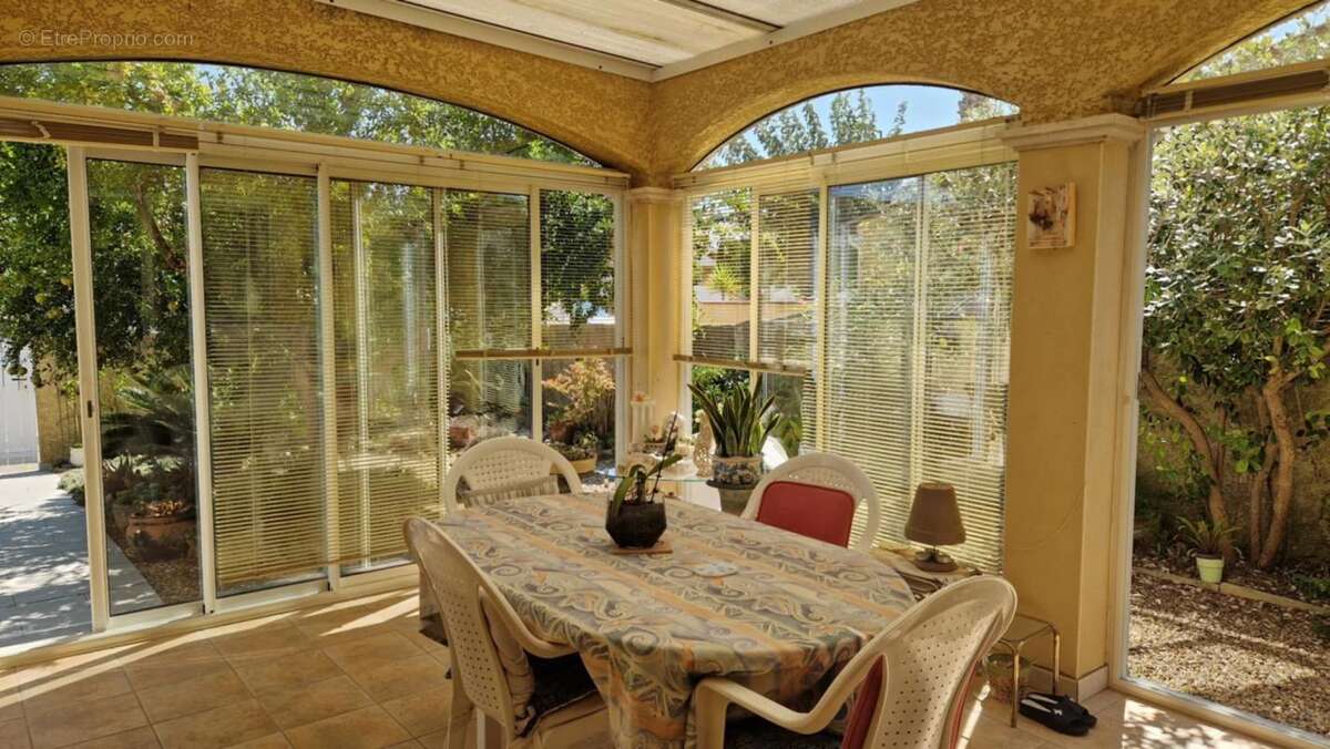 Maison à MEZE