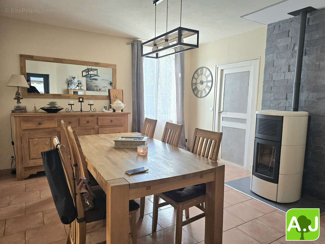 Maison à PACY-SUR-EURE