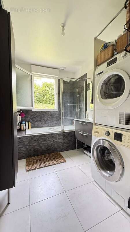 Appartement à MONTSOULT