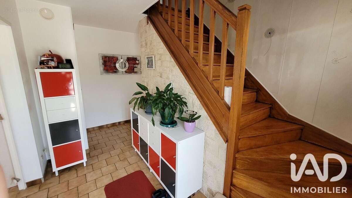 Maison 100 m² à Le Mee-Sur-Seine  - photo 2