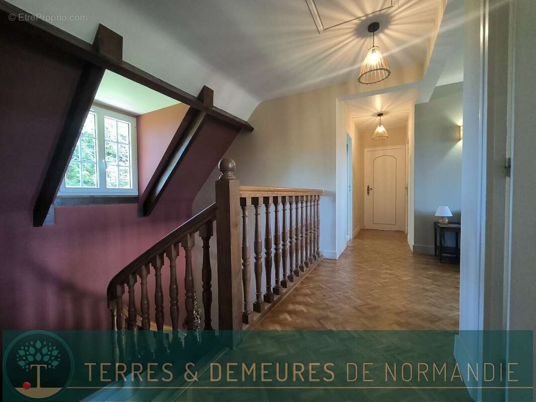 CORMEILLES (27260), Belle Propriété avec Dépendances sur 8 hectares. - photo 13