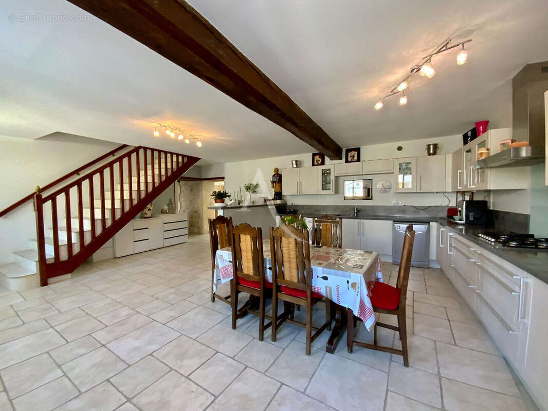 Maison Charentaise de Grande qualité - photo 3
