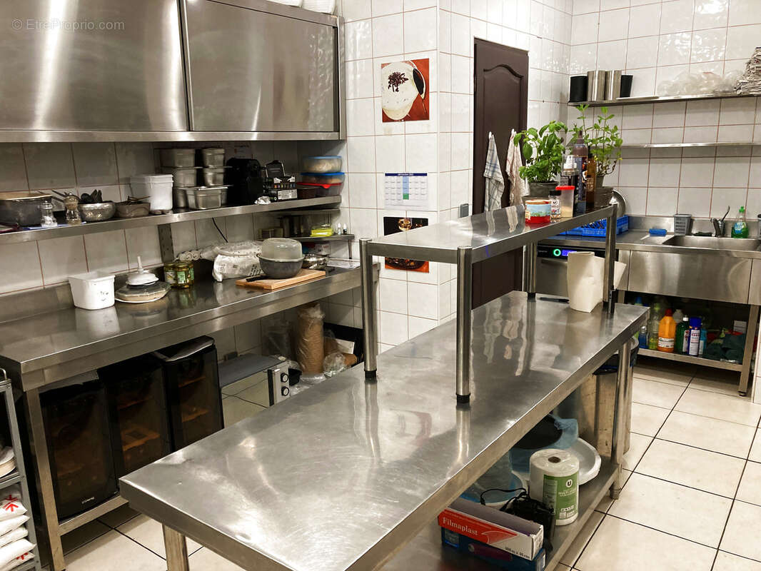 Commerce à LE GRAU-DU-ROI