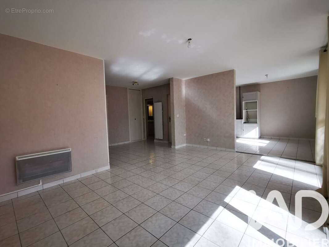 Photo 2 - Appartement à ECHIROLLES