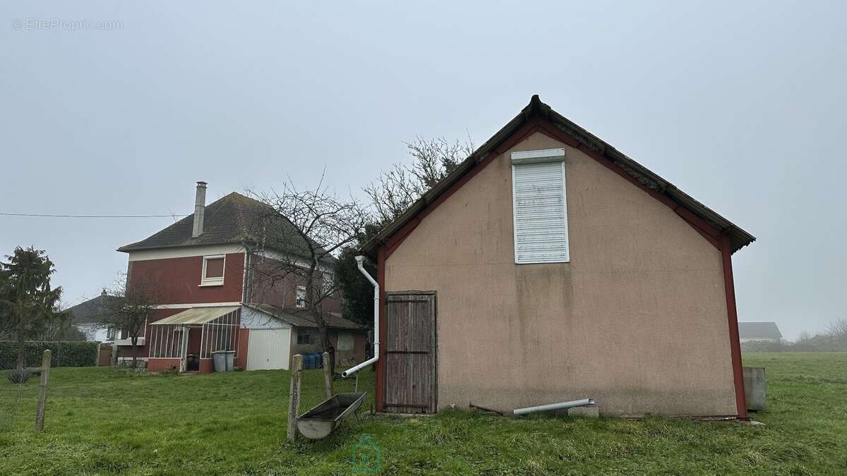 Maison à BOURGTHEROULDE-INFREVILLE