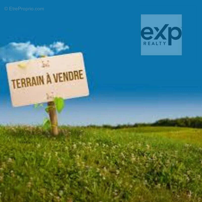 Terrain à ENTRE-DEUX