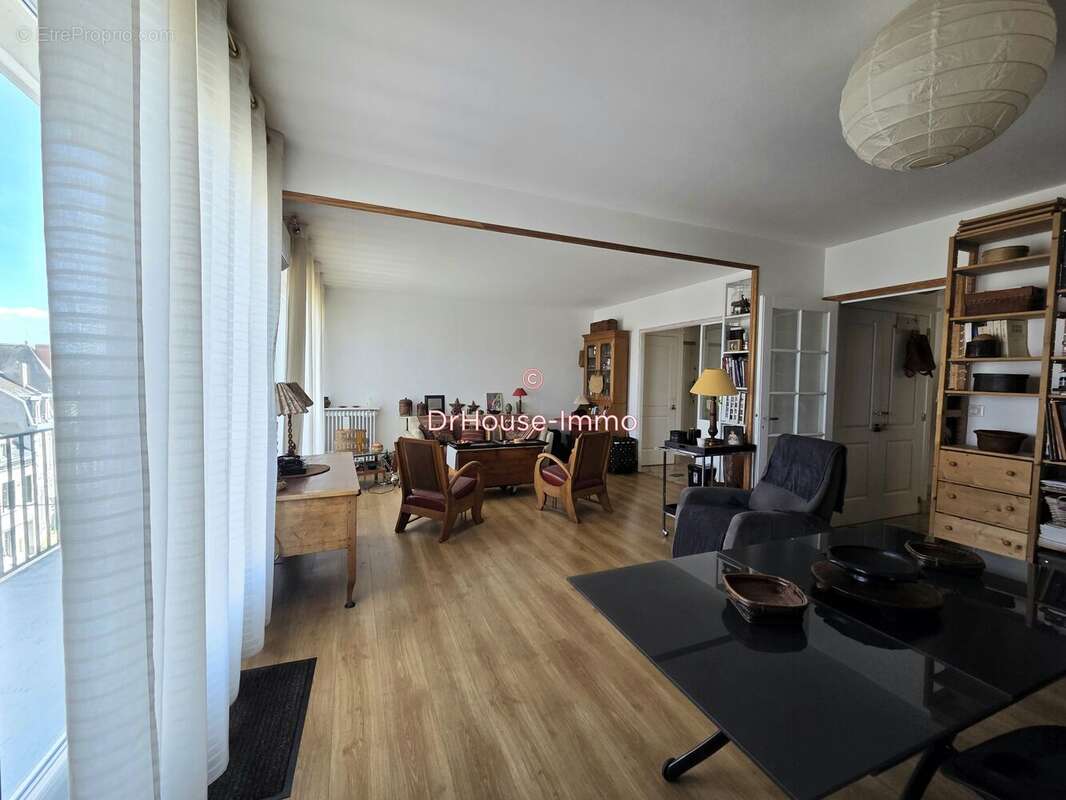 Appartement 97 m² à Chatellerault  - photo 11