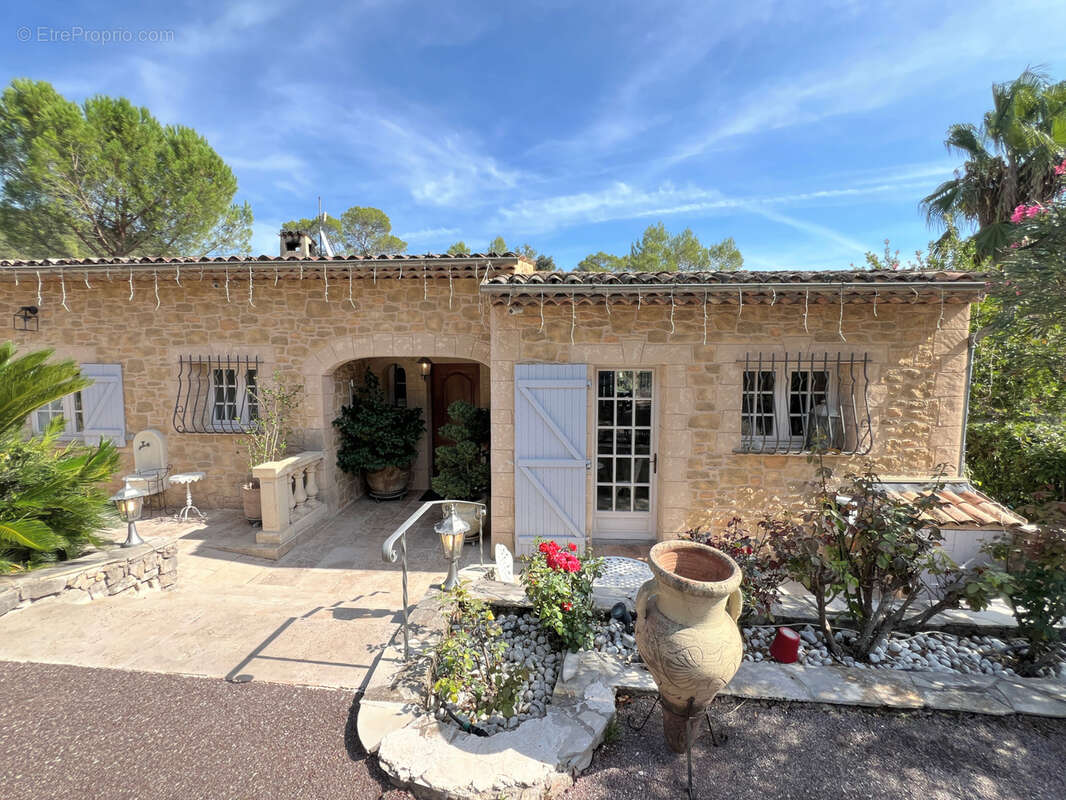 Maison à LE TIGNET