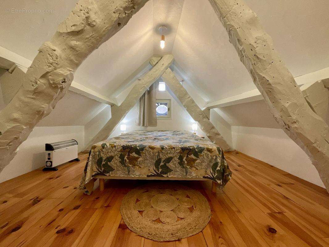 Maison à SALVAGNAC-CAJARC