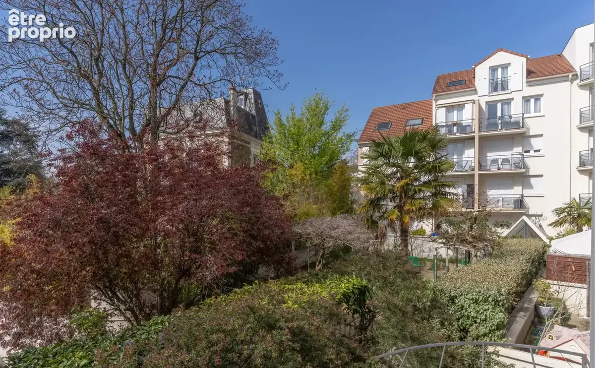 Photo Appartement à Argenteuil au prix de 239 000€