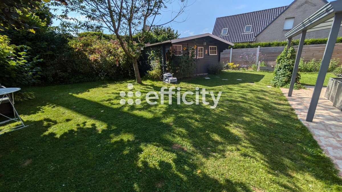 Maison à GONDECOURT