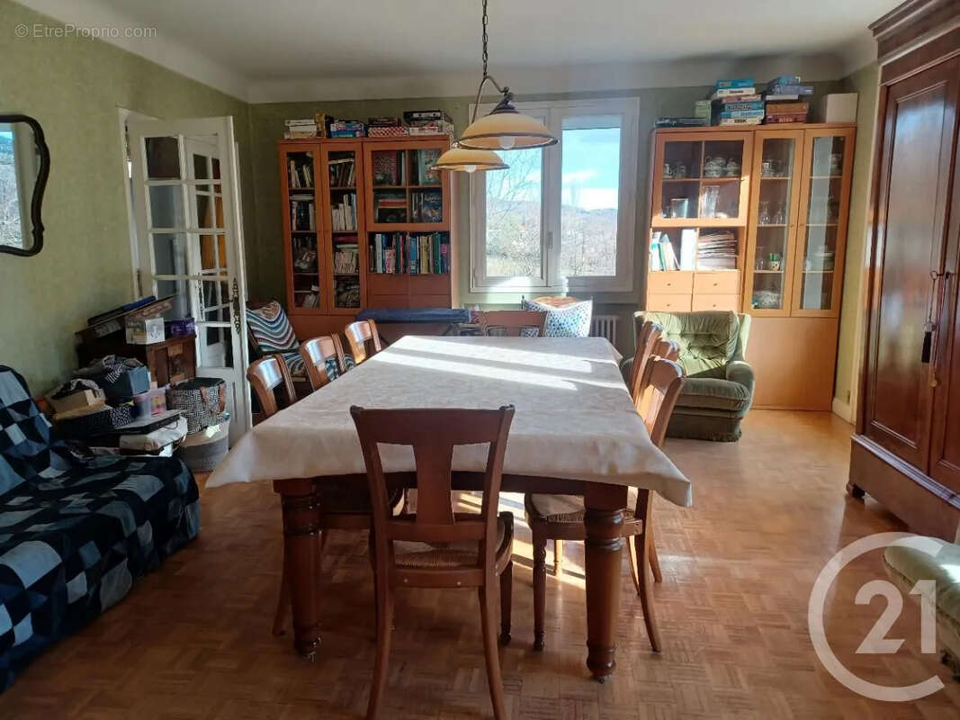 Maison à VILLEVOCANCE