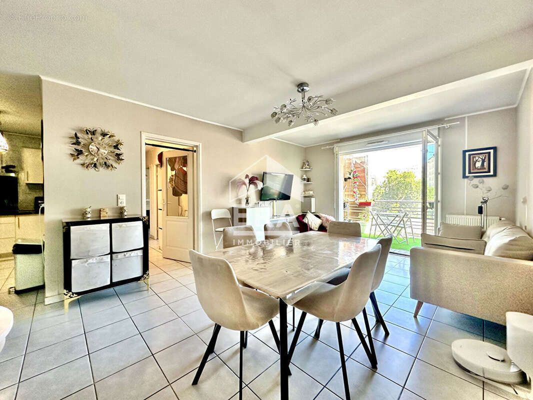 Appartement à MARSEILLE-14E